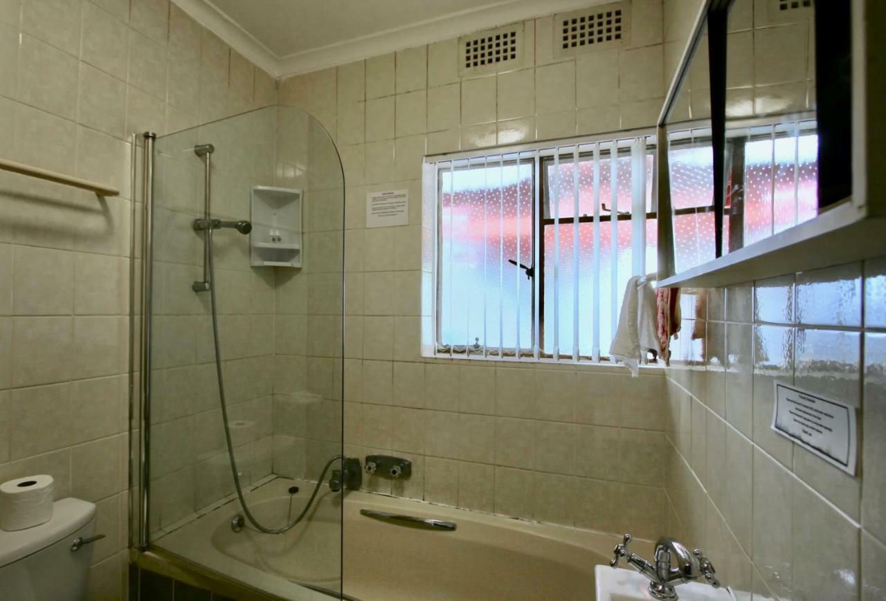 Clouds Guest House Дурбанвілл Екстер'єр фото